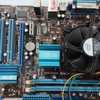 مادربرد گیگا و ایسوس g41 ddr3 به همراه فن و پردازنده